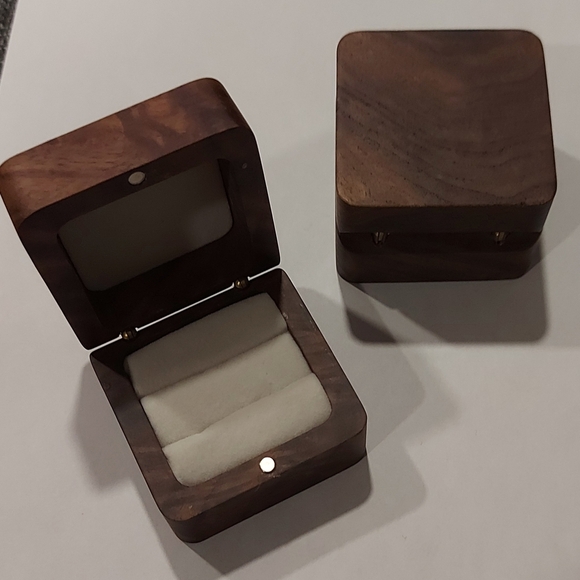 Wooden Ring Box with Two Slots - Picture 5 of 5